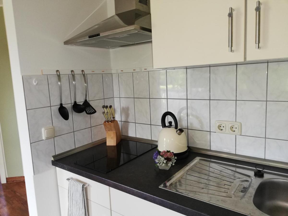 Ferienwohnung Am Kurpark Bad Klosterlausnitz Exteriör bild